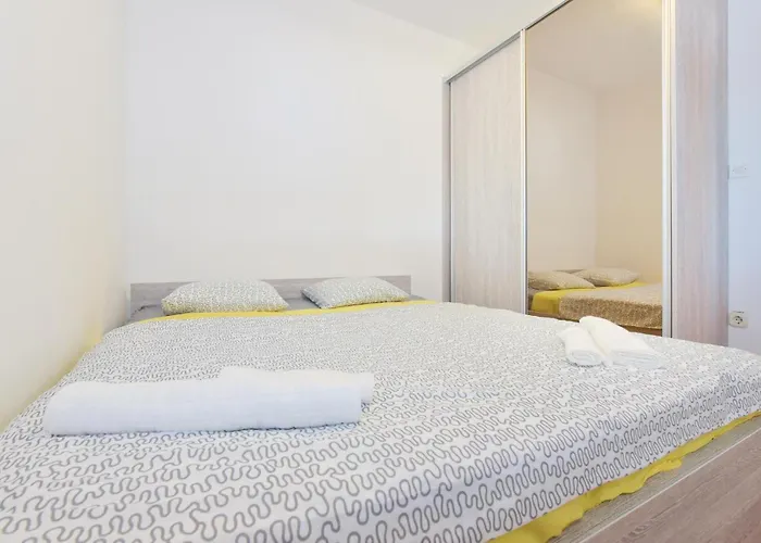 別荘 With Sea View I *