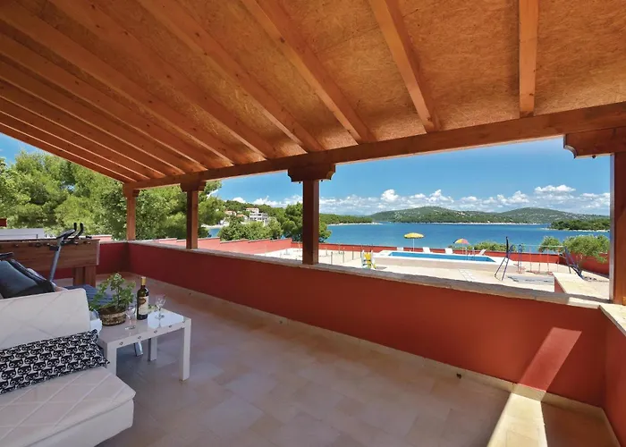 度假居 With Sea View I *